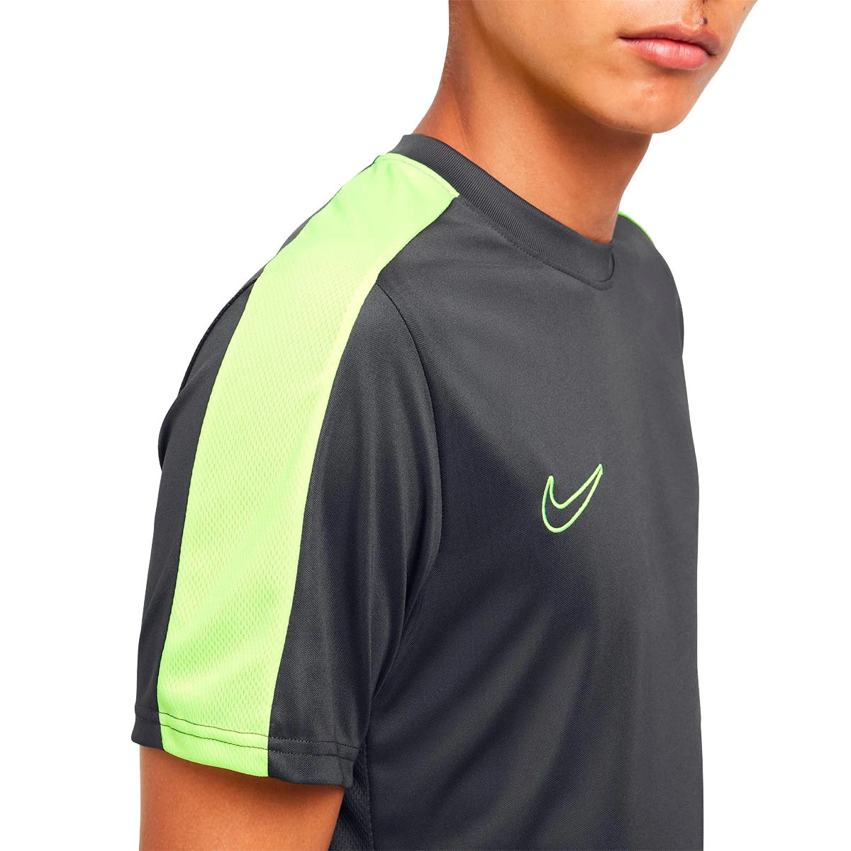 Camiseta Nike Academy 23