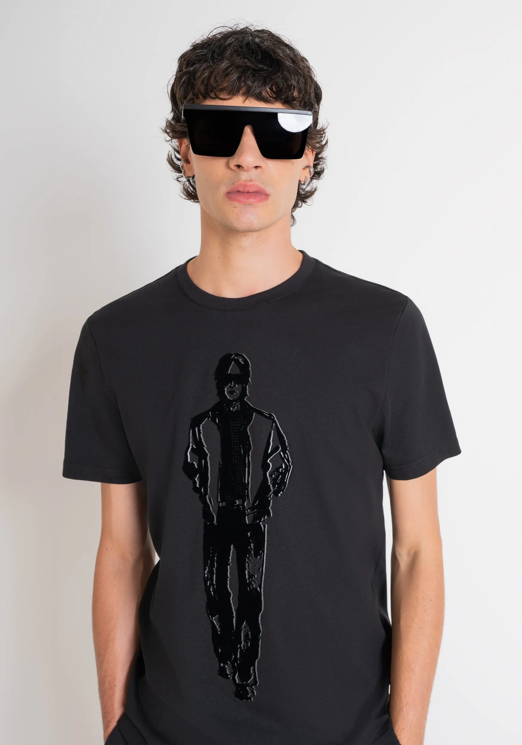 CAMISETA REGULAR FIT DE JERSEY DE ALGODÓN CON ESTAMPADO LAMINADO