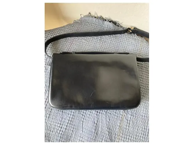 Céline Coche de caballos Negro 