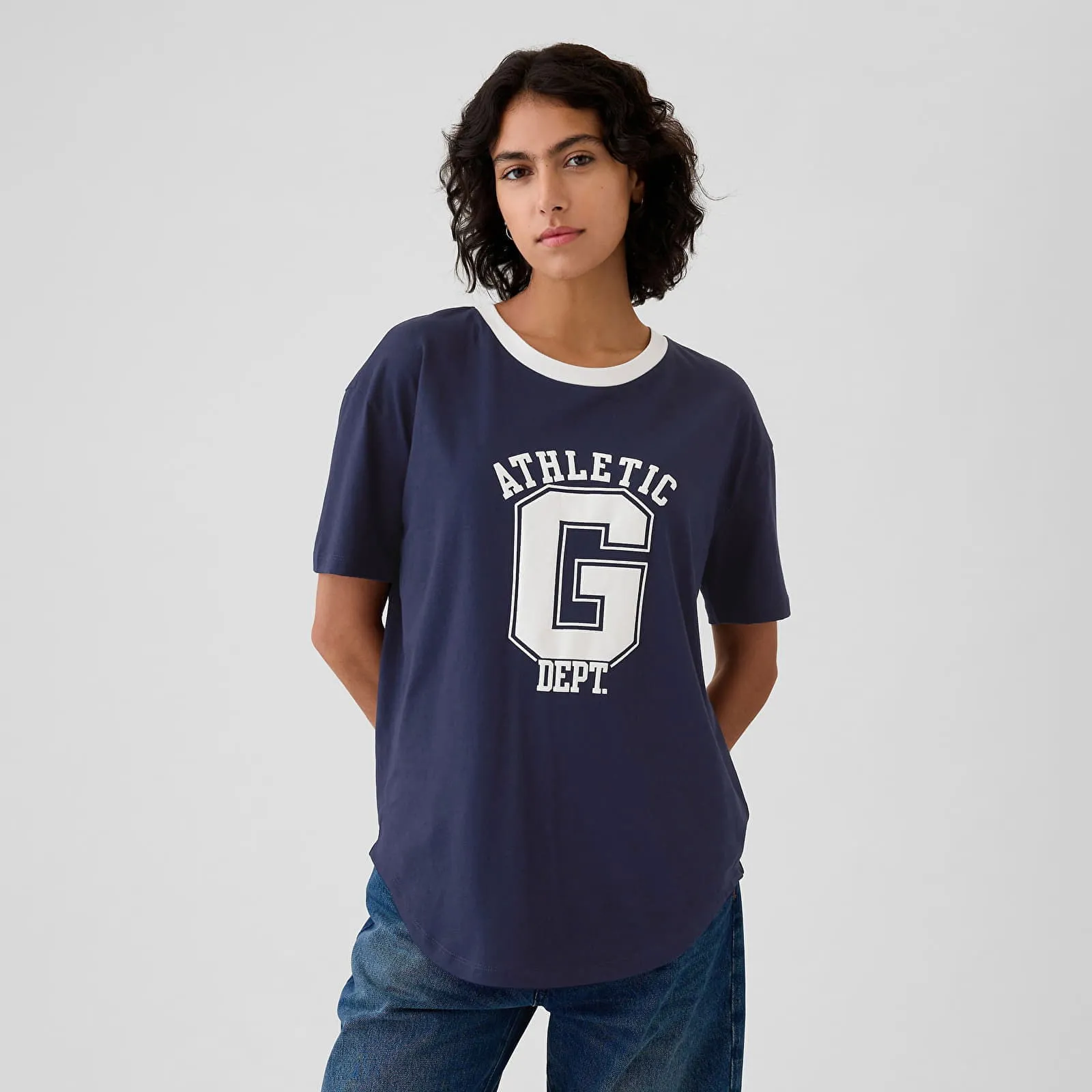 GAP TSHIRT SHORTSLEEVE LOGO TEE NAVY UNIFORM M