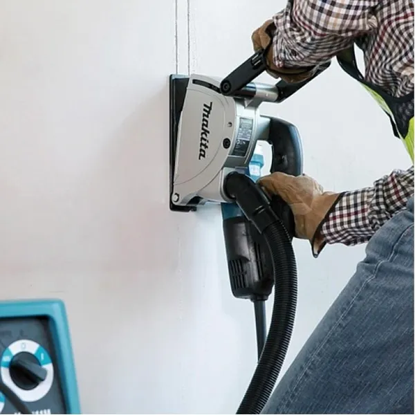 MAKITA  SG1251J  ROZADORA DE HORMIGóN, 1400 W, 125 MM, ARRANQUE SUAVE, PROTECCIóN CONTRA SOBRECARGA, CAJA ESPECIAL, ACCESORIOS