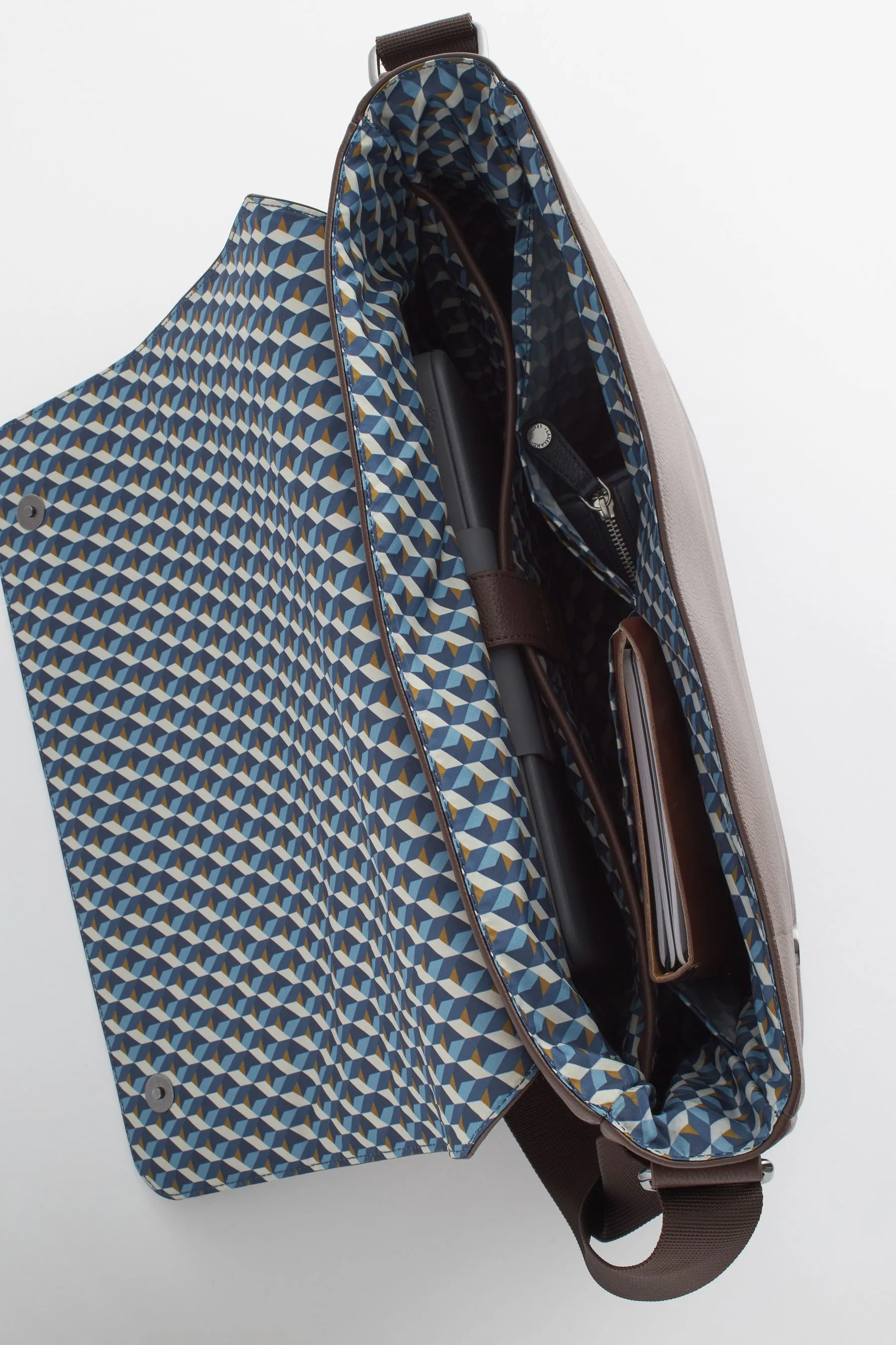 MARRóN  BOLSO MESSENGER