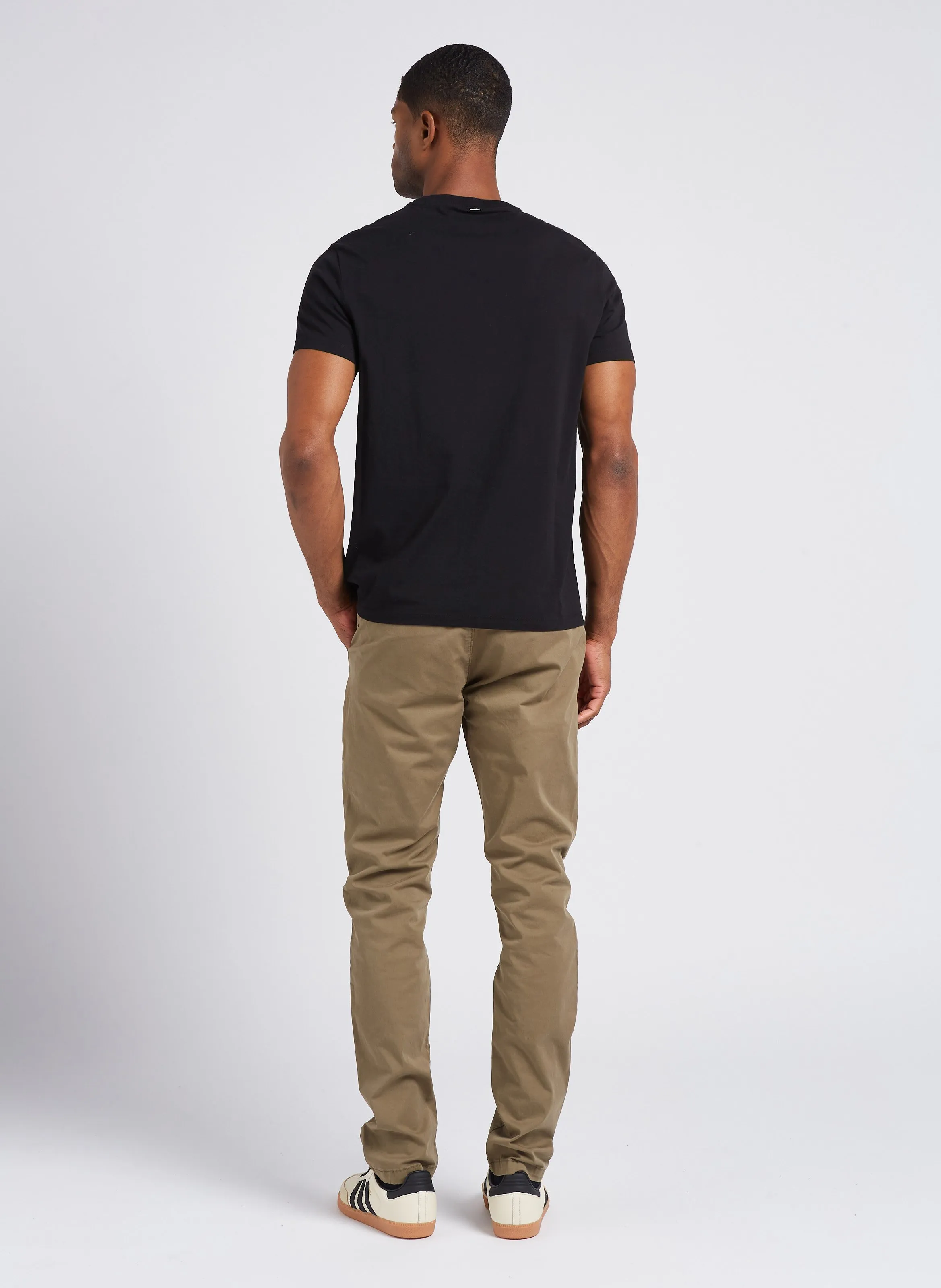 Pantalón chino de mezcla de algodón slim fit en caqui