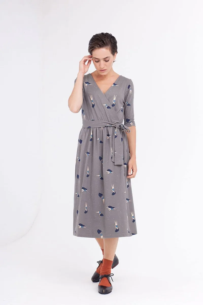 Vestido cruzado gris de algodón orgánico