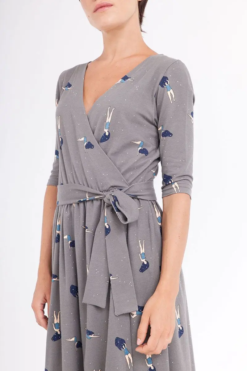 Vestido cruzado gris de algodón orgánico